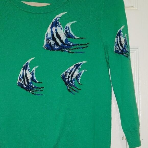 Talbot's green sweater with Angel fish Sz PM - Picture 2 of 4